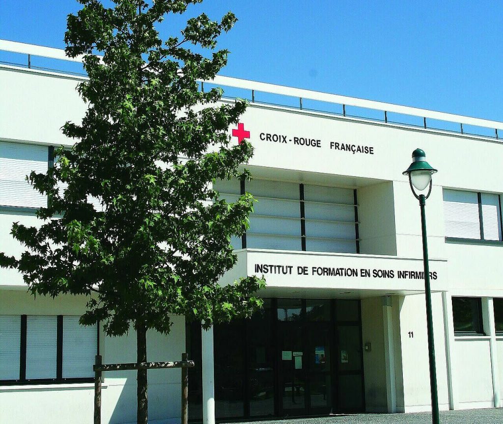 Portes ouvertes à l’Institut de Formation Sanitaire et Sociale de la Croix-Rouge française de Mantes-la-Jolie le samedi 27 janvier 2024